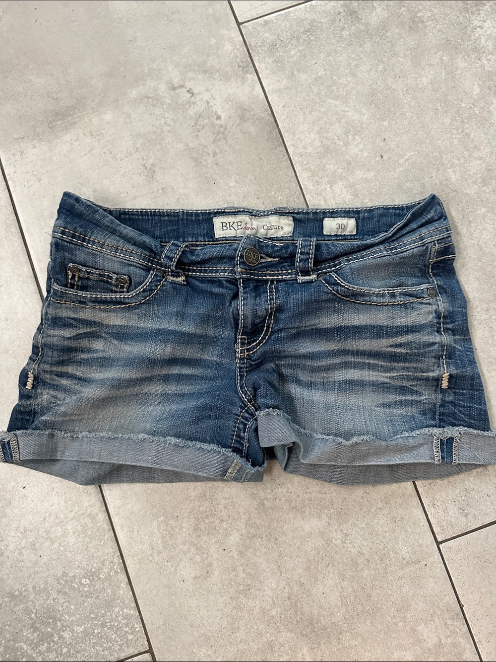 BKE Women's Medium Blue Distressed Denim Shorts